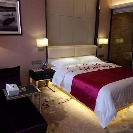 Chengdu Hello Hotel CTU Екстериор снимка
